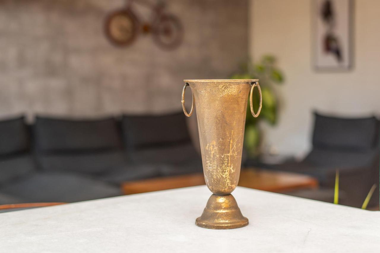 Luxury 4 Bedroom Apartment #1 In The City Center Of Tbilisi Esterno foto